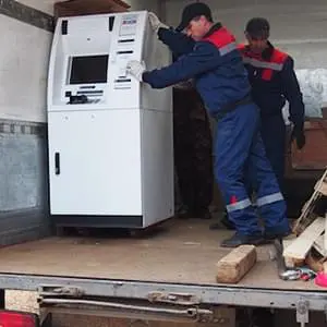 Газель с грузчиками для перевозки банка 